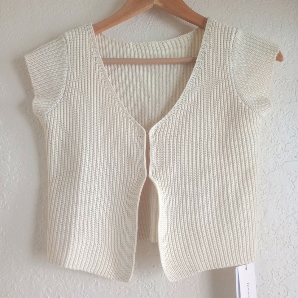 COPY - Commense short sleeve ivory knit cardigan
